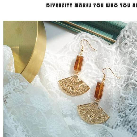 Ancient Asian Fan Stone Drop Earrings - Picture 4 of 11